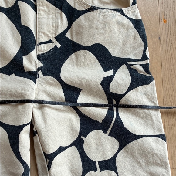 Gorman Black and Cream FRUIT Patterned Jeans 🍏🍑 - Picture 6 of 8